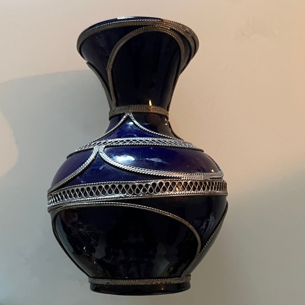 Vintage Morocco 6.5 inch Cobalt Blue Vase With Silver Filigree Metal Overlay